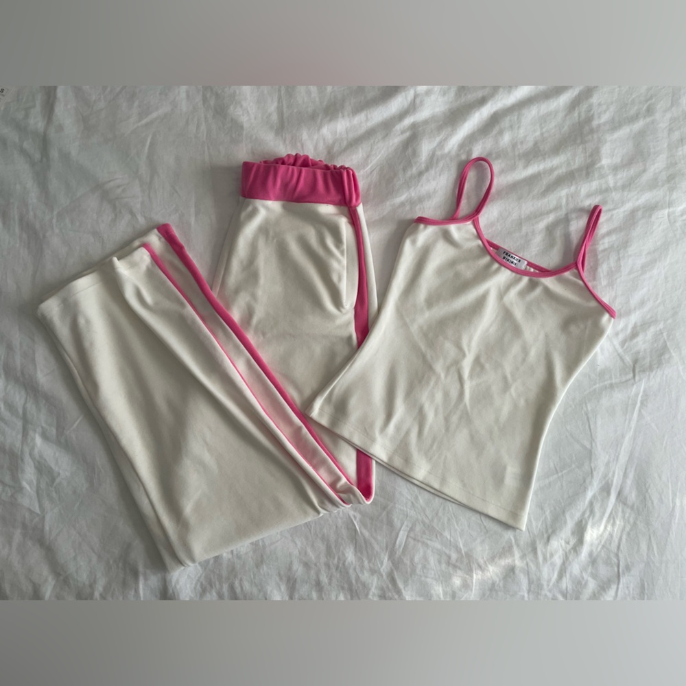 FRANKIES BIKINIS Cari Terry Track Pants - Strawberry Shortcake - Picture 3 of 6